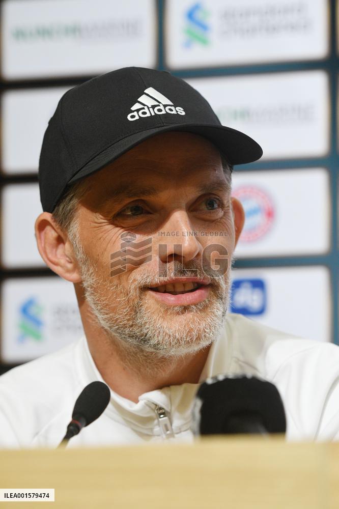 (SP)SINGAPORE-FOOTBALL-BAYERN MUNICH-PRESS CONFERENCE