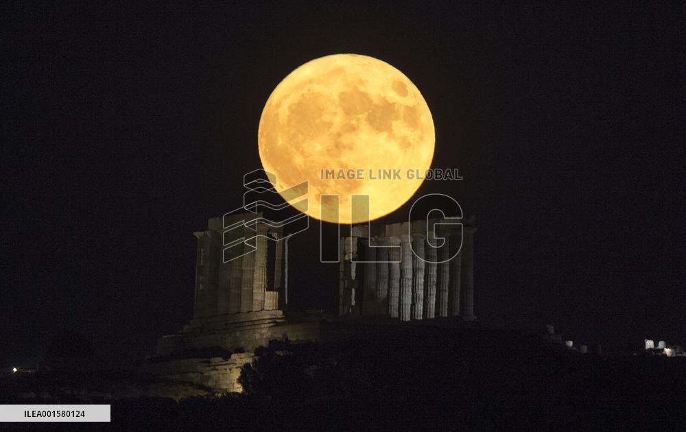 GREECE-CAPE SOUNION-FULL MOON