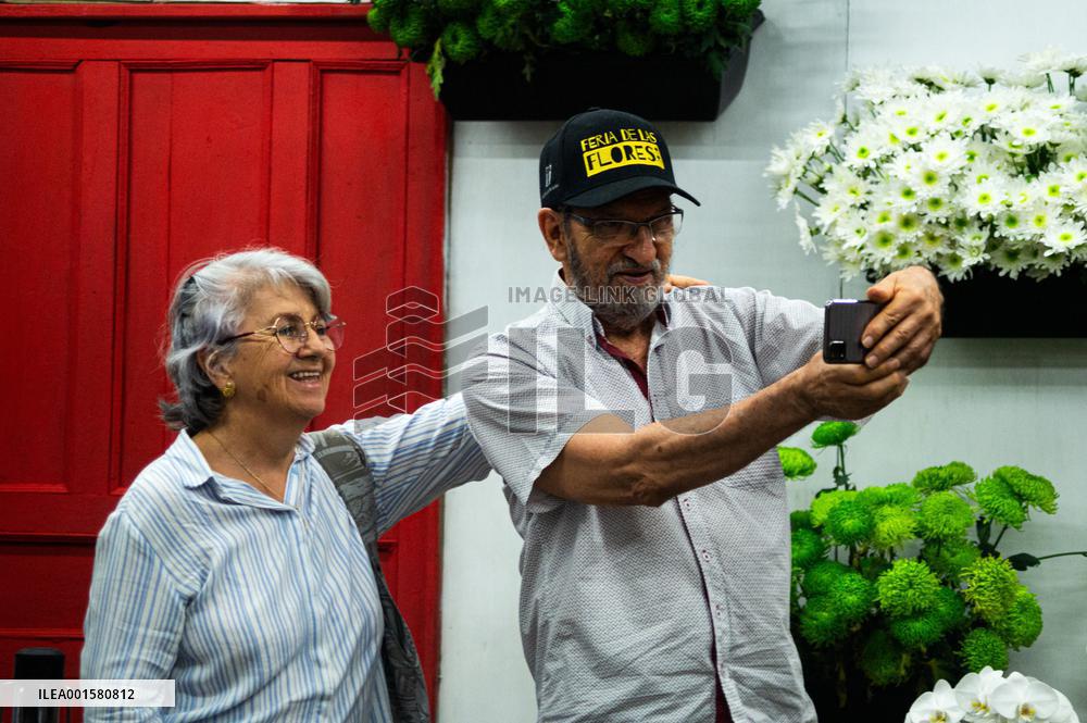 Medellin's Vasquez Building Fillied with Flowers for 'Feria de las Flores'