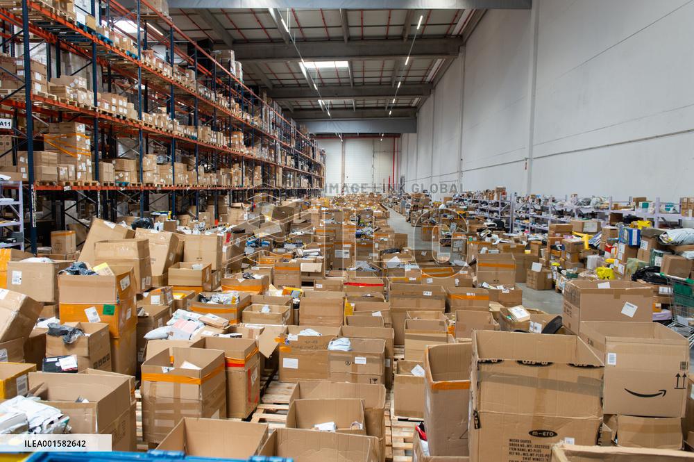 SPAIN-CHINA-EUROPE FREIGHT TRAIN-E-COMMERCE
