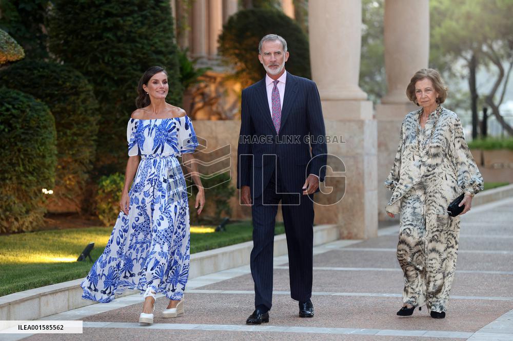 Royals Host Dinner For Authorities - Palma De Mallorca