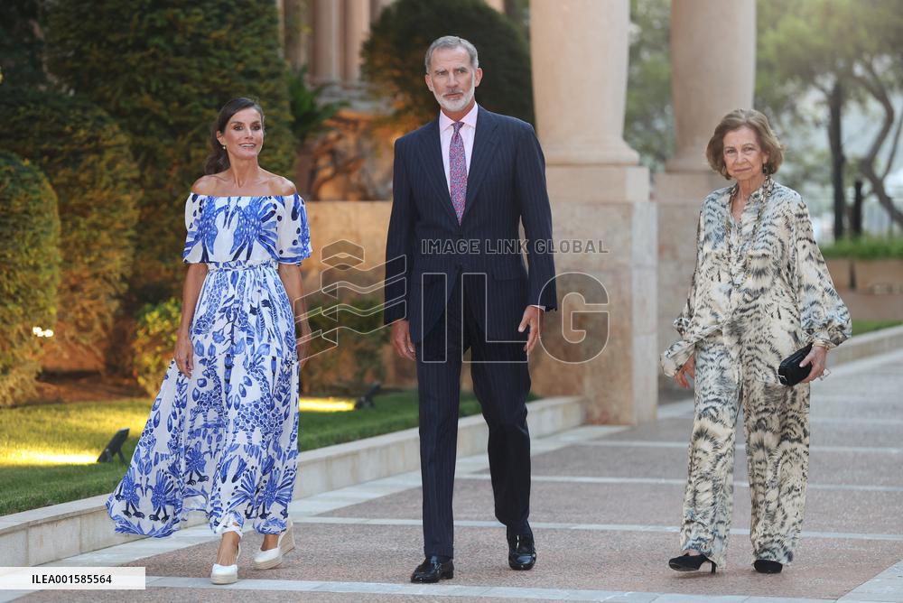 Royals Host Dinner For Authorities - Palma De Mallorca