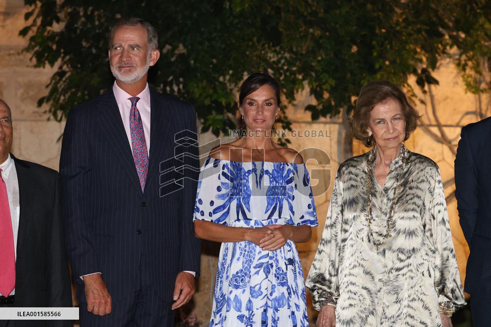 Royals Host Dinner For Authorities - Palma De Mallorca