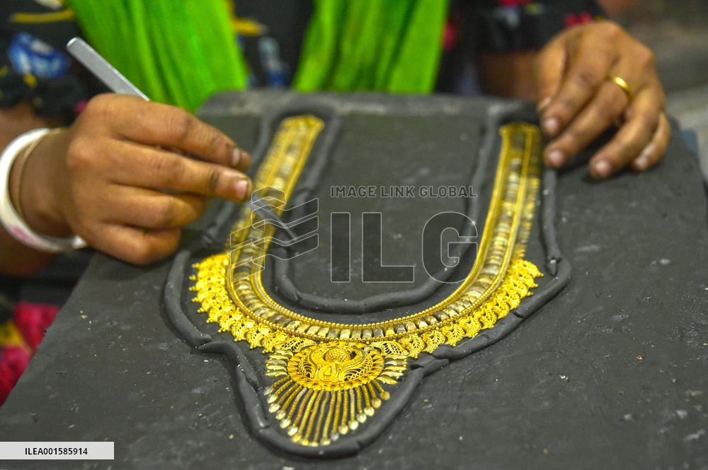 BANGLADESH-SAVAR-HANDCRAFTED JEWELLERY