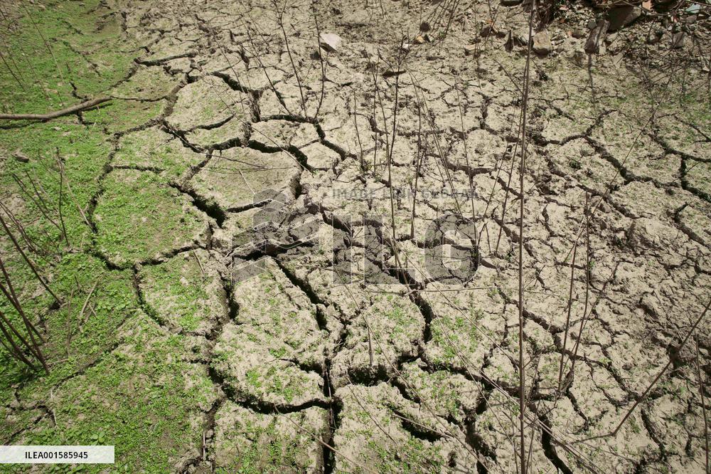Three Municipalities Impose Water Restrictions In Galicia - Spain