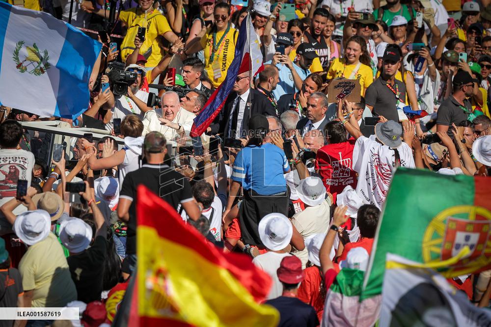 WYD - Day 4 -Way of the Cross