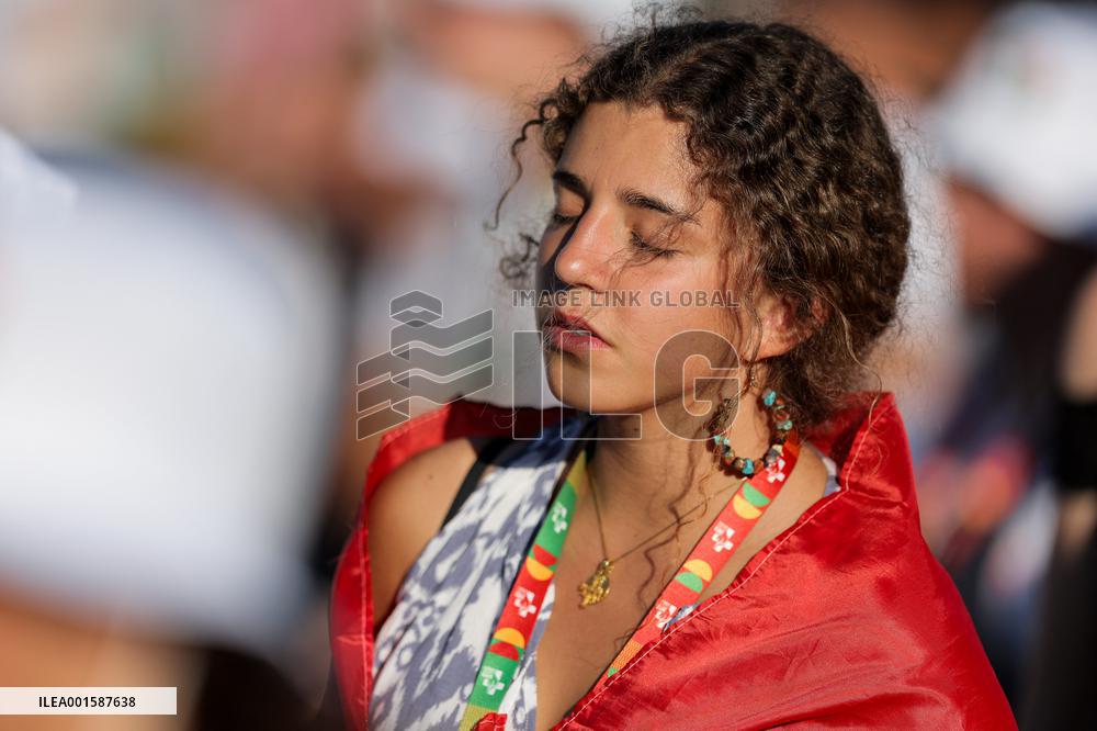 WYD - Day 4 -Way of the Cross