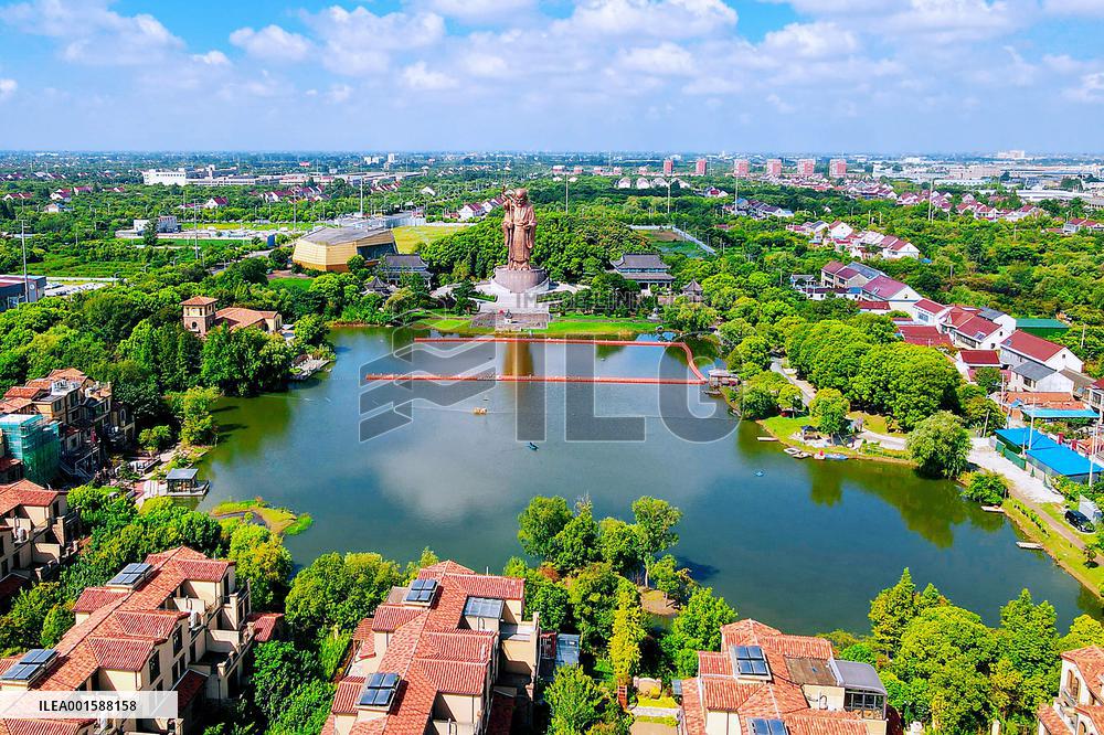 Oriental Birthday Star Bronze Statue in Rugao, China