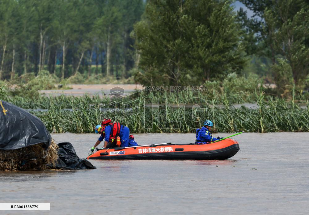 CHINA-JILIN-SHULAN-FLOOD-DISASTER RELIEF (CN)
