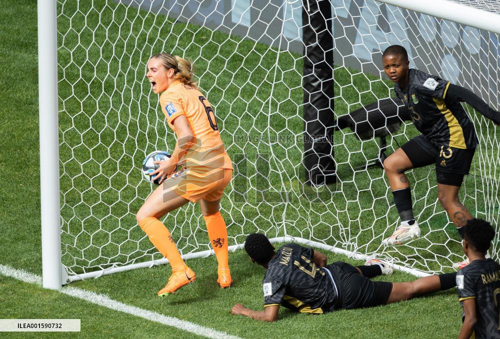 (SP)AUSTRALIA-SYDNEY-FIFA-WOMEN'S WORLD CUP-ROUND OF 16-NED VS RSA