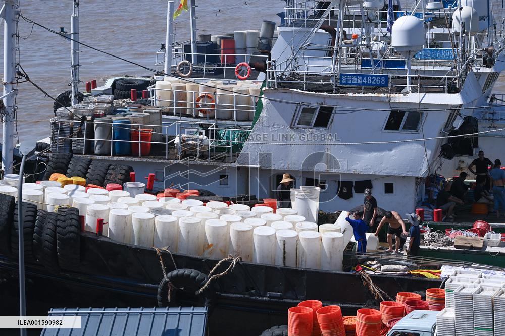 CHINA-ZHEJIANG-ZHOUSHAN-FISHING SEASON (CN)