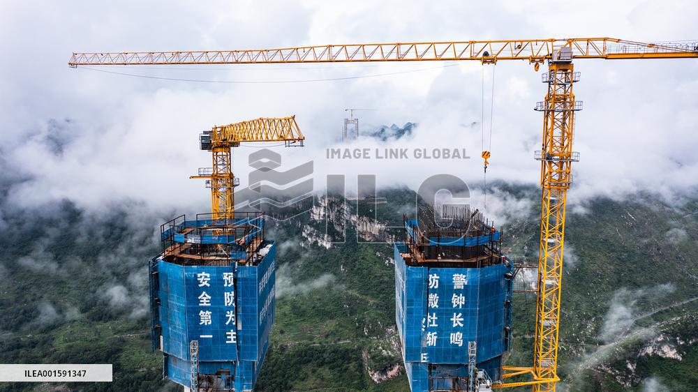 CHINA-GUIZHOU-HUAJIANG GRAND CANYON BRIDGE-CONSTRUCTION (CN)