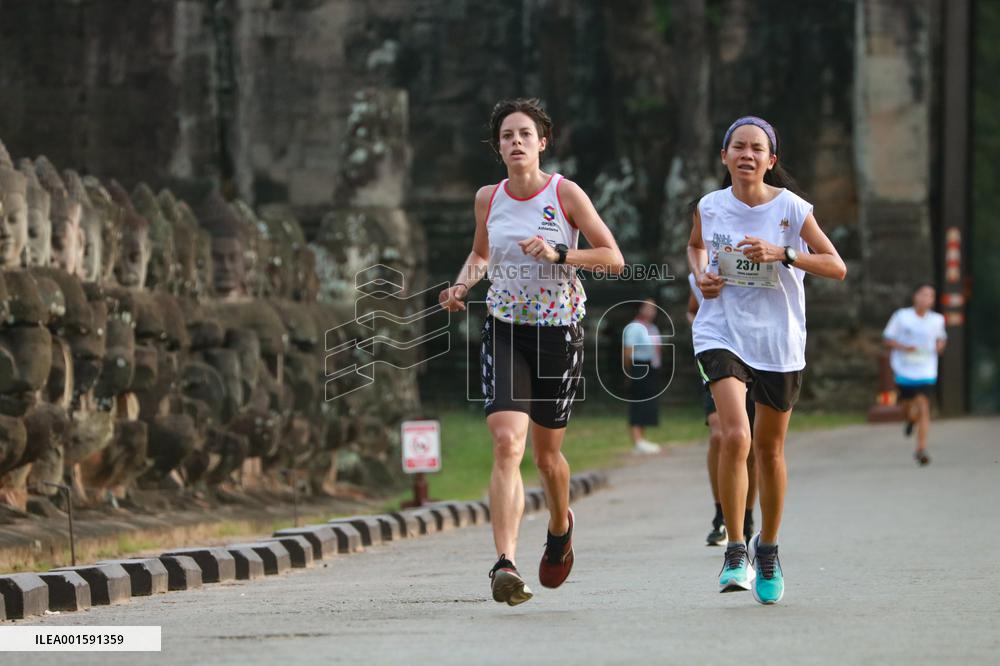 (SP)CAMBODIA-SIEM REAP-KHMER EMPIRE MARATHON