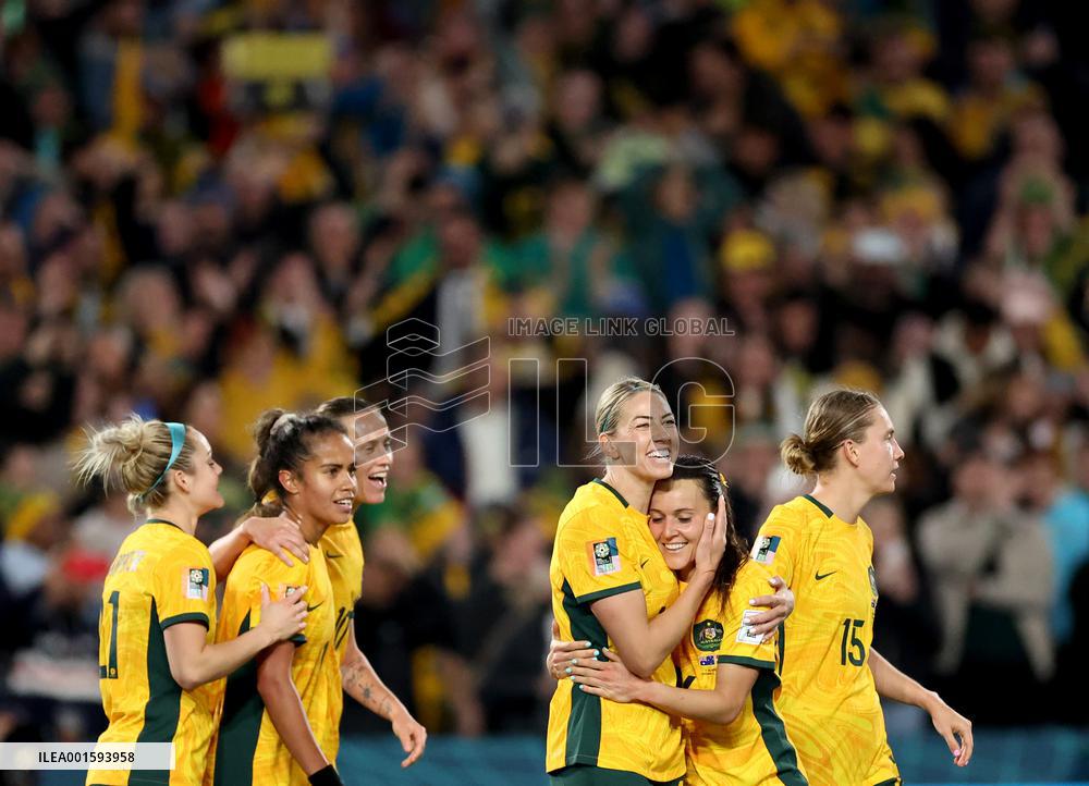 (SP)AUSTRALIA-SYDNEY-FIFA-WOMEN'S WORLD CUP-ROUND OF 16-AUS VS DEN
