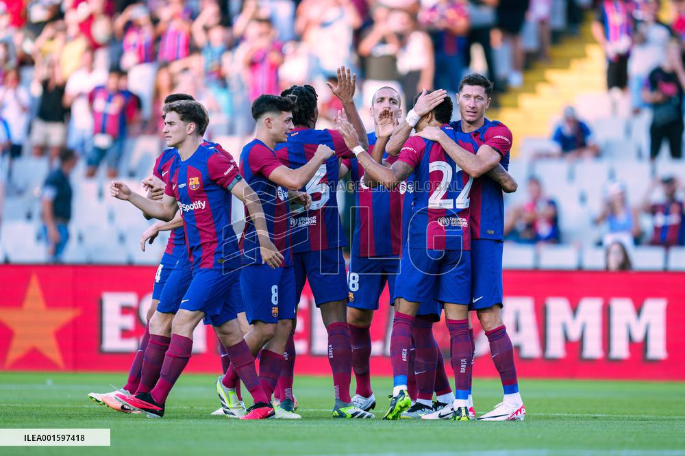 (SP)SPAIN-BARCELONA-FOOTBALL-GAMPER TROPHY-BARCELONA VS TOTTHENHAM HOTSPUR