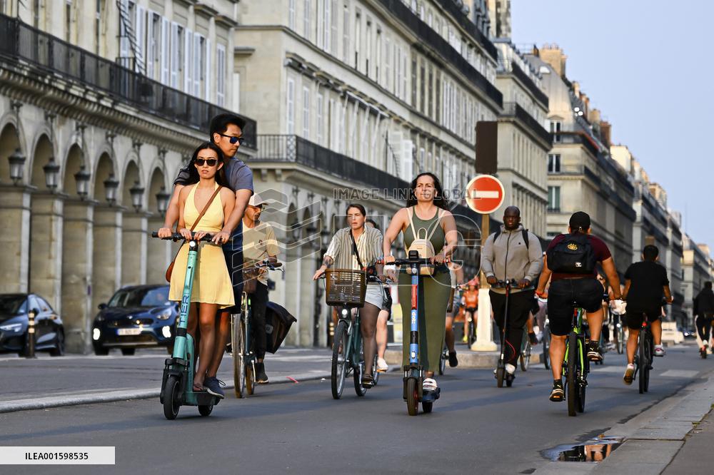 End Of Self-Service Scooters In Paris From September 1