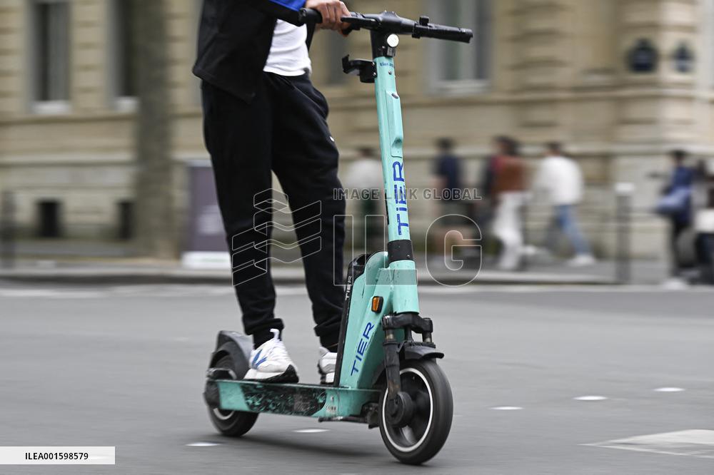 End Of Self-Service Scooters In Paris From September 1