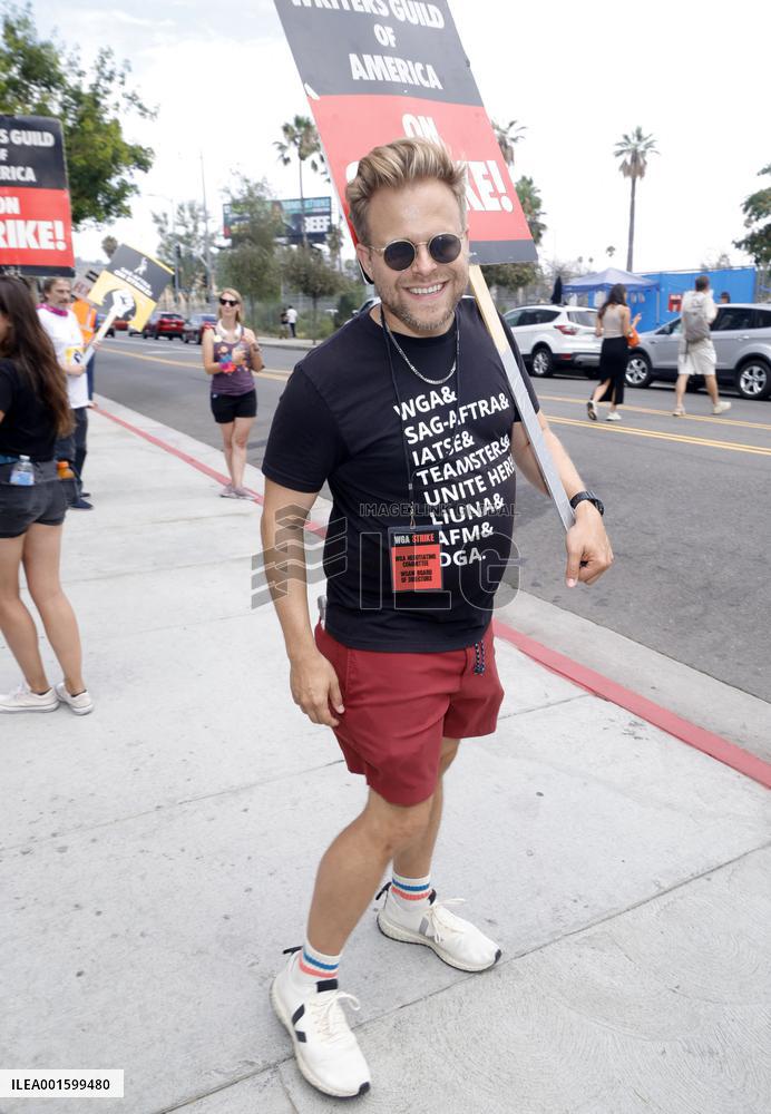 WGA100 Days Strike - LA