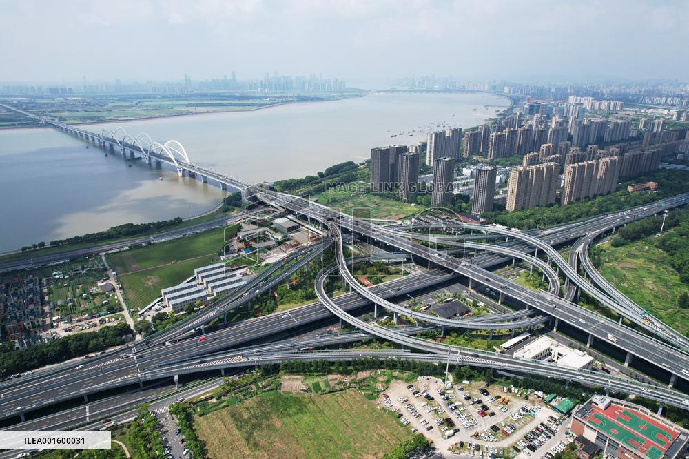 Asian Games Traffic Support Project Qiantang Expressway Opened To Traffic