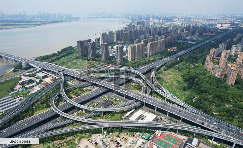 Asian Games Traffic Support Project Qiantang Expressway Opened To Traffic