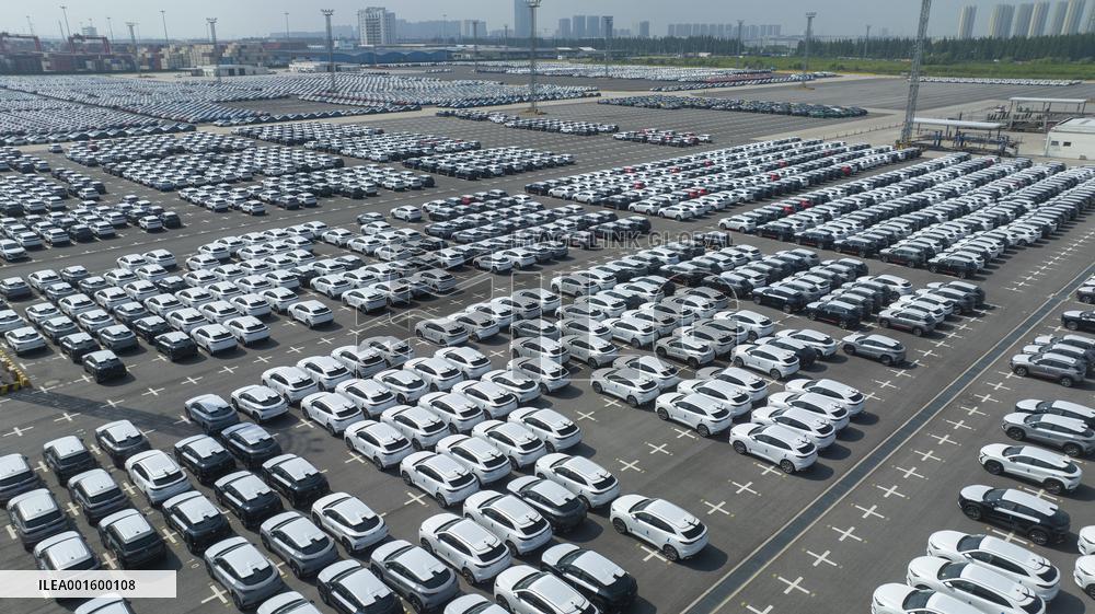 Taicang Port Container Terminal Vehicles Growth in Suzhou, Chi
