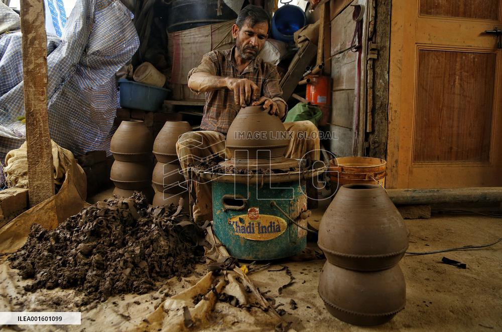 Production Of Clay Musical Drum - Kashimir