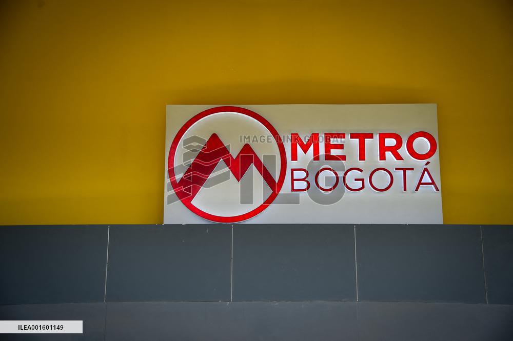 Bogota Inaugurates Bogota's Subway Car as a School of Culture for Public Transport