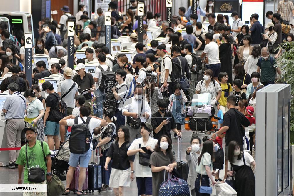 Summer holiday rush in Japan