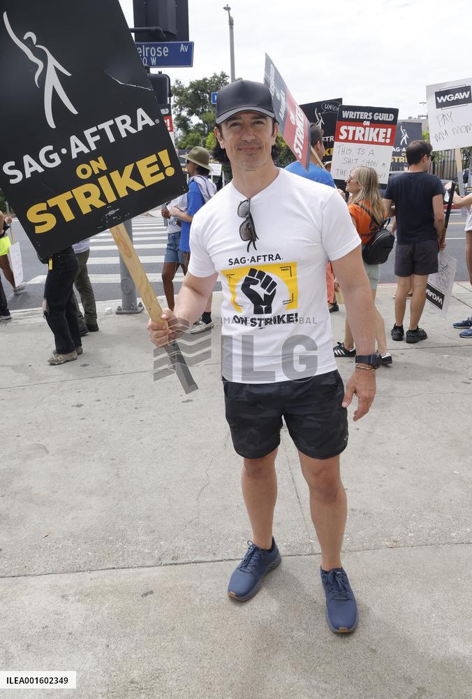 SAG-AFTRA-WGA Picket Line Outside Paramount - LA