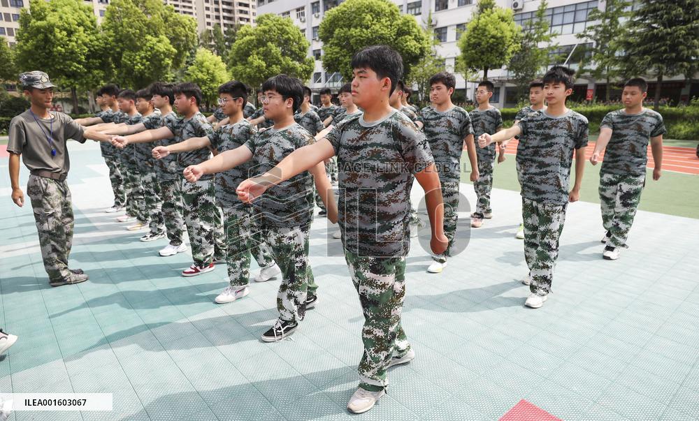 Students Military Training in Huai'an
