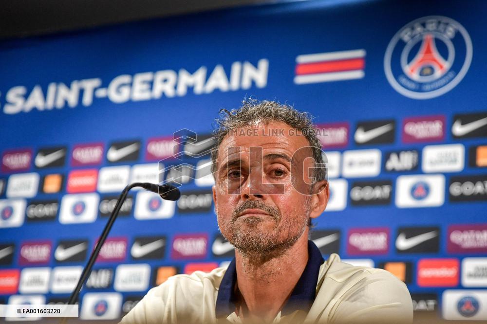 PSG Press Conference - Poissy