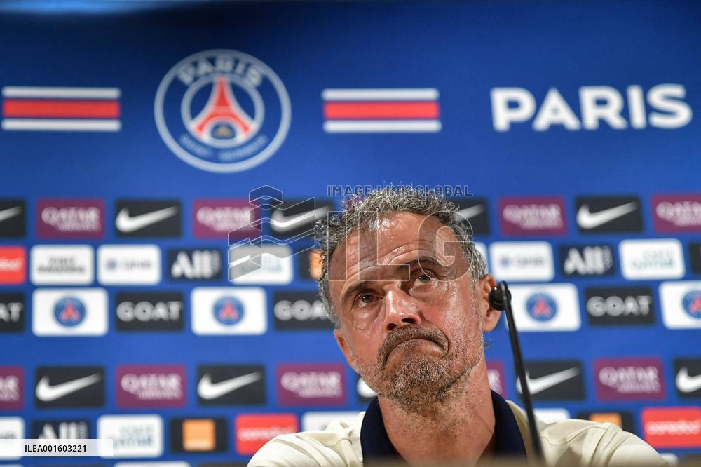 PSG Press Conference - Poissy