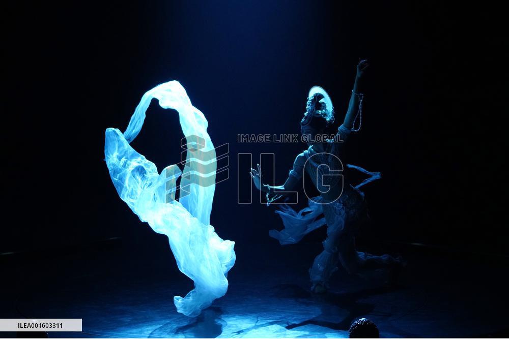 CHINA-GANSU-DUNHUANG-CULTURAL PERFORMANCES-"ANCIENT SOUND OF DUNHUANG" (CN)