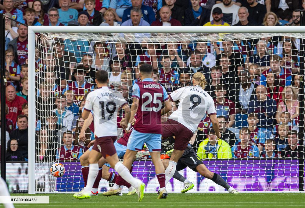 (SP)BRITAIN-BURNLEY-FOOTBALL-ENGLISH PREMIER LEAGUE-BURNLEY FC VS MANCHESTER CITY FC