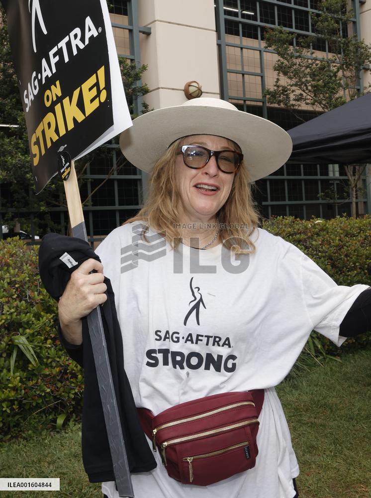 SAG AFTRA-WGA Strike outside Warner Brothers Studios - Burbank