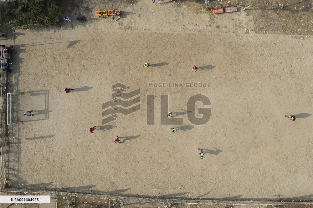 INDONESIA-JAKARTA-FISHING VILLAGE-DAILY LIFE