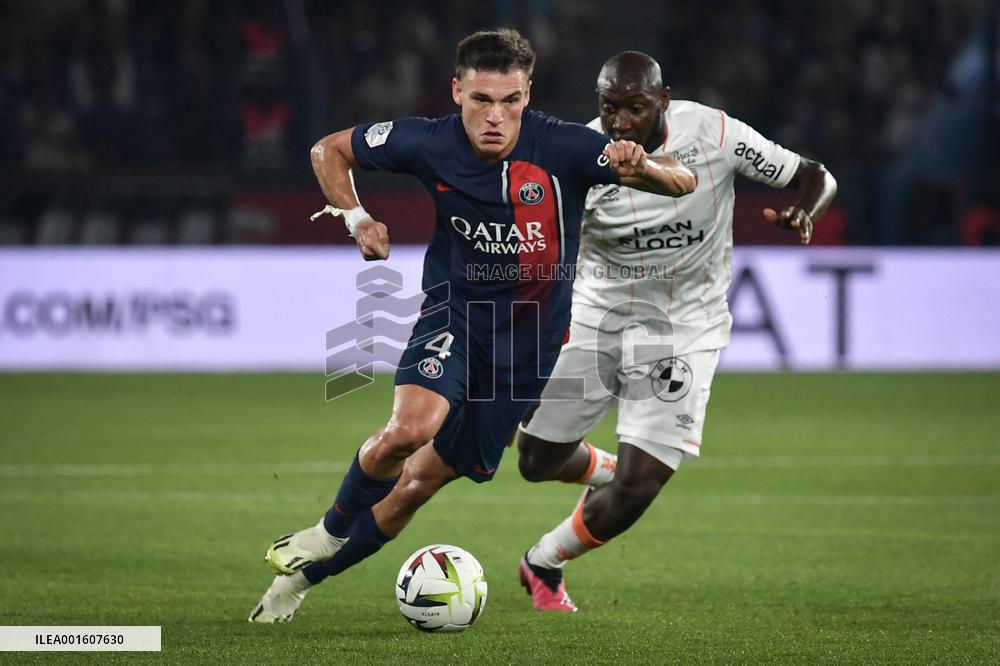 League 1 Football - PSG vs FC Lorient - Paris