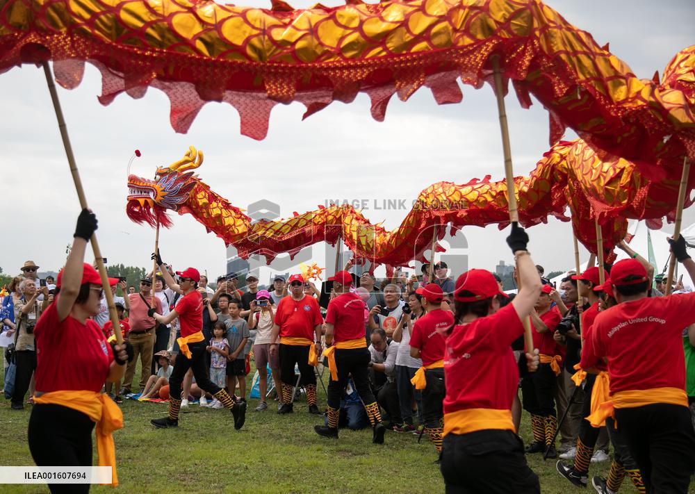 U.S.-NEW YORK-HONG KONG DRAGON BOAT FESTIVAL