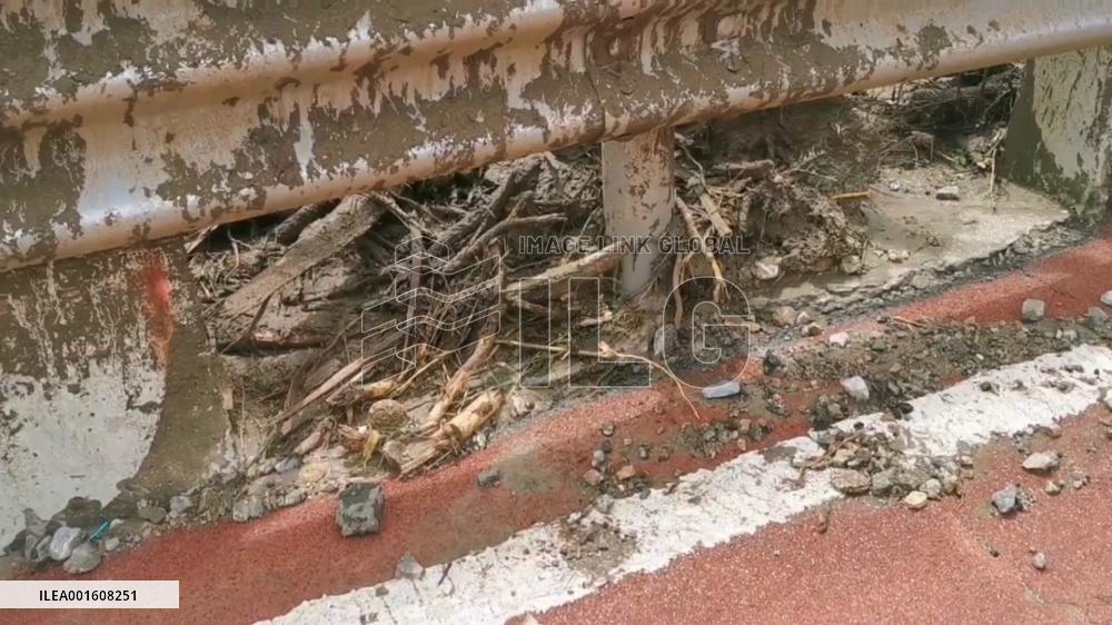 Death toll in NW China mud slide rises to 21, 6 others still missing