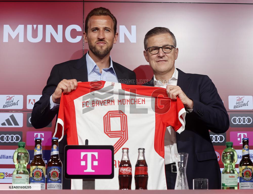 (SP)GERMANY-MUNICH-FOOTBALL-BAYERN MUNICH-HARRY KANE