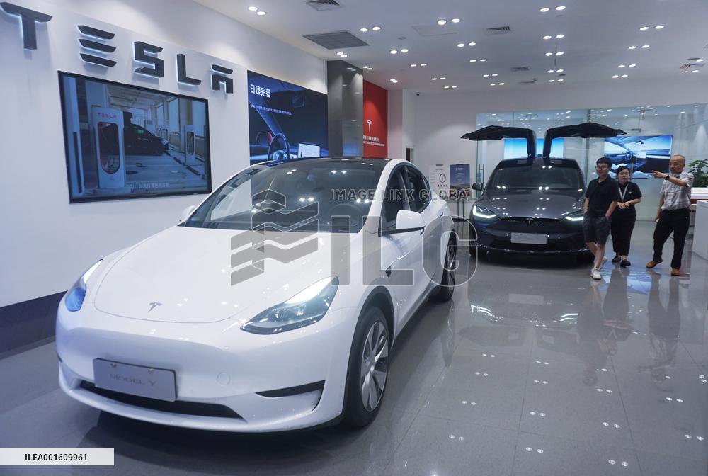 Tesla Announced Price Cuts in The Chinese Market
