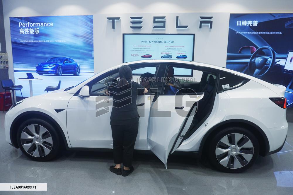 Tesla Announced Price Cuts in The Chinese Market