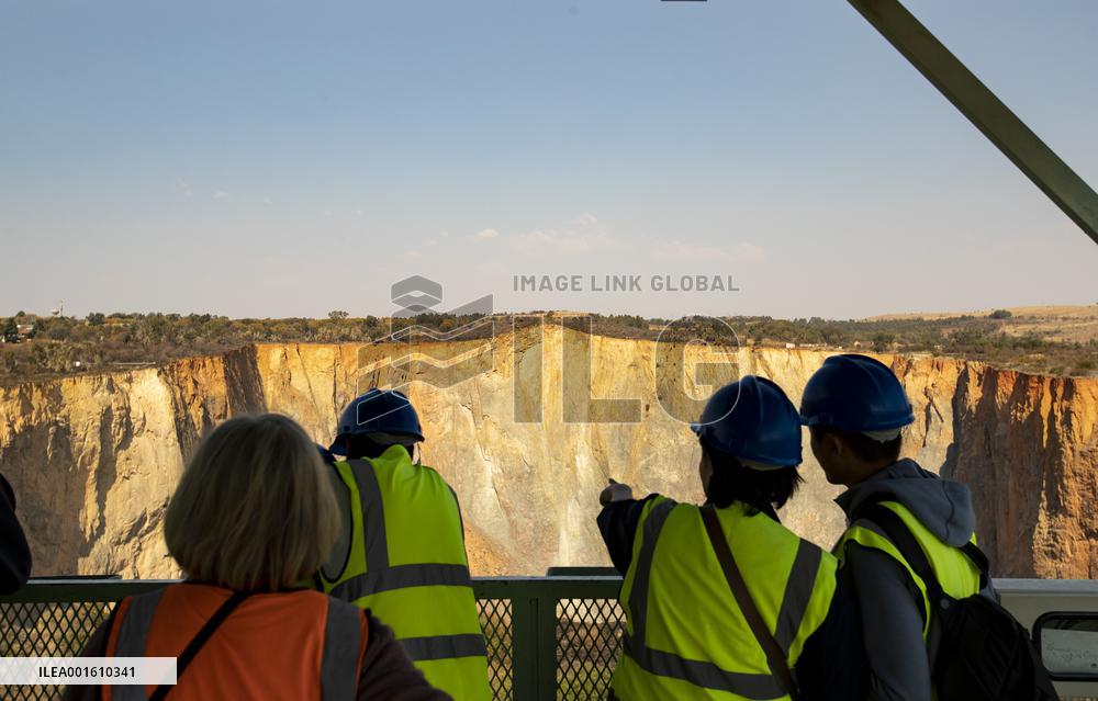 SOUTH AFRICA-GAUTENG-CULLINAN-DIAMOND