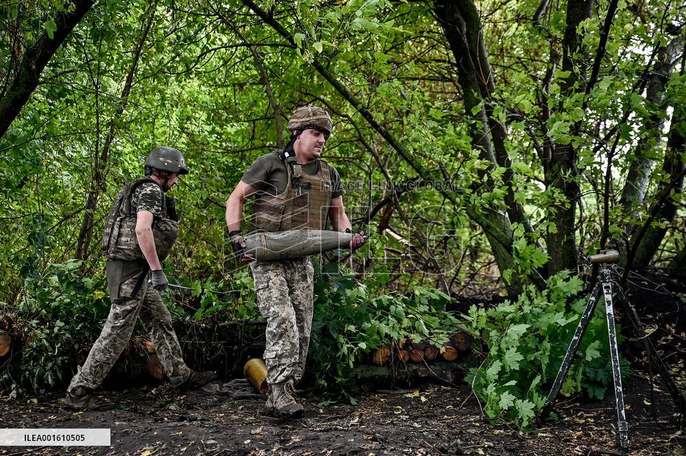 Artillery unit of 128th Brigade in Zaporizhzhia direction