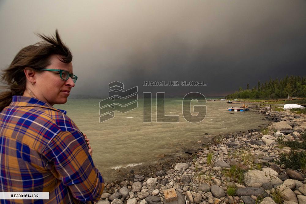 Northwest Territories Declares Emergency Due To Wildfires - Canada