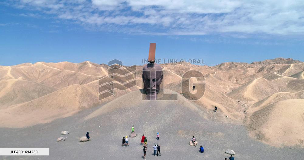 The Emperor in Han Dynasty Outdoor Sculpture in Guazhou