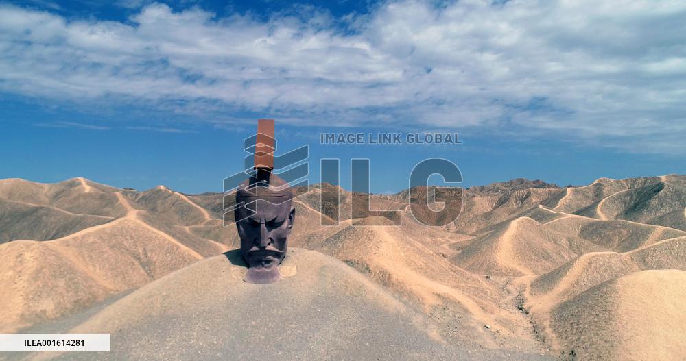 The Emperor in Han Dynasty Outdoor Sculpture in Guazhou