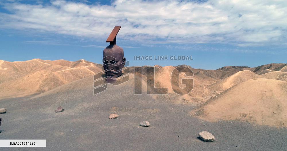 The Emperor in Han Dynasty Outdoor Sculpture in Guazhou