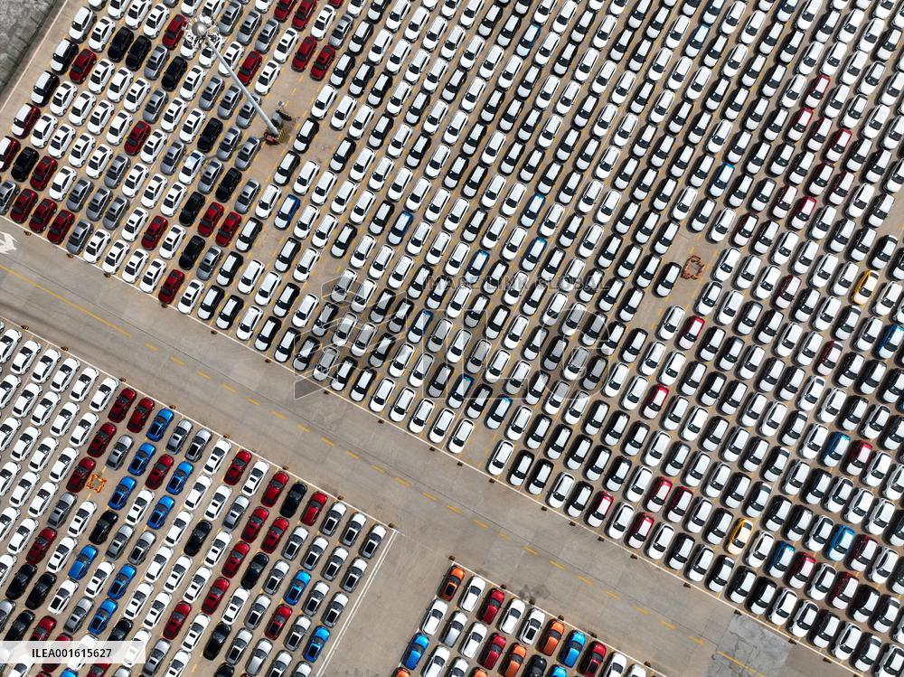 Vehicles Shipment Export Growth in China