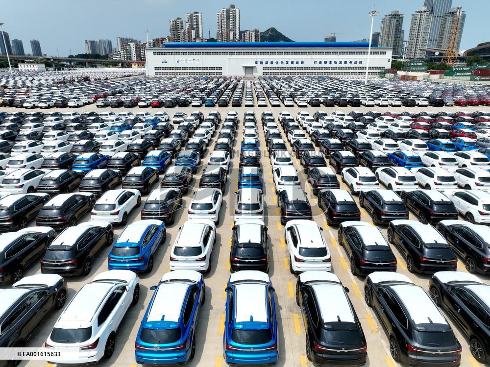 Vehicles Shipment Export Growth in China